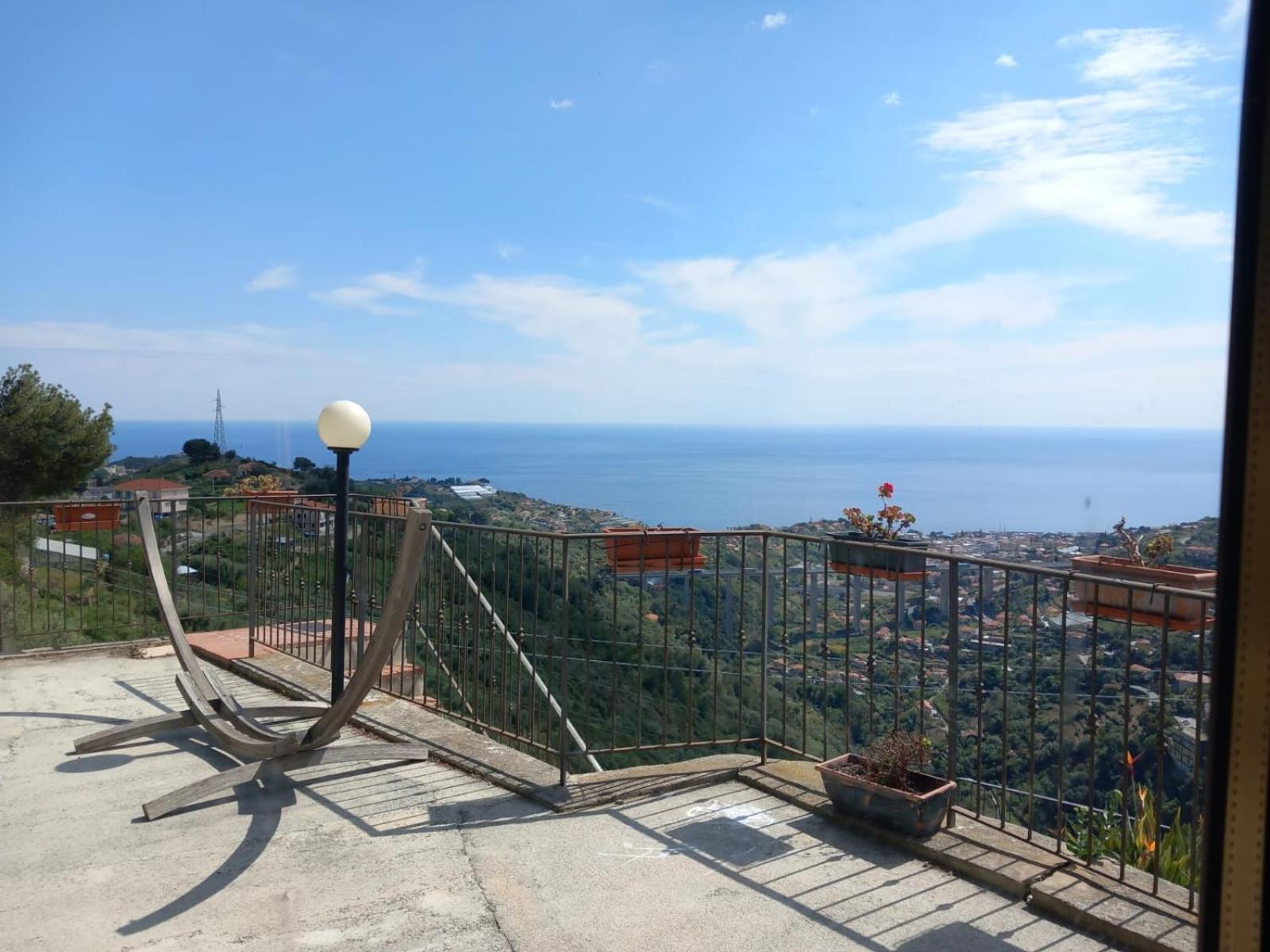 Sea View Of Sanremo Apartment Sant'Antonio  Exterior photo